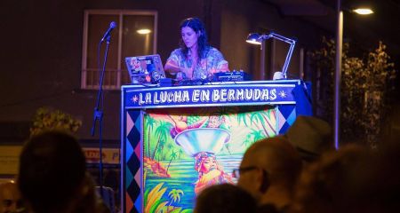 LA LUCHA EN BERMUDAS